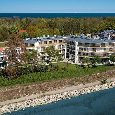 Hotel Meridian Chalupy Exterior photo